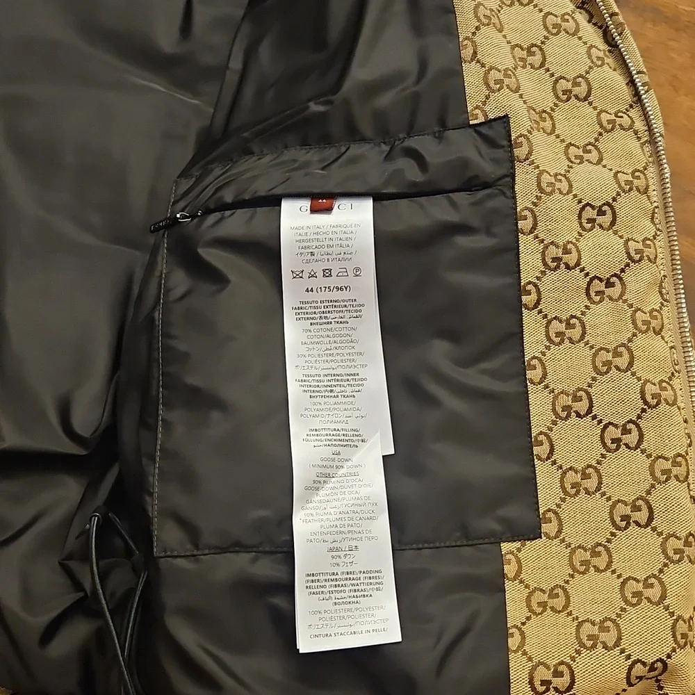 Gucci Beige Monogram Quilted Puffer Jacket - Picture 5 of 14